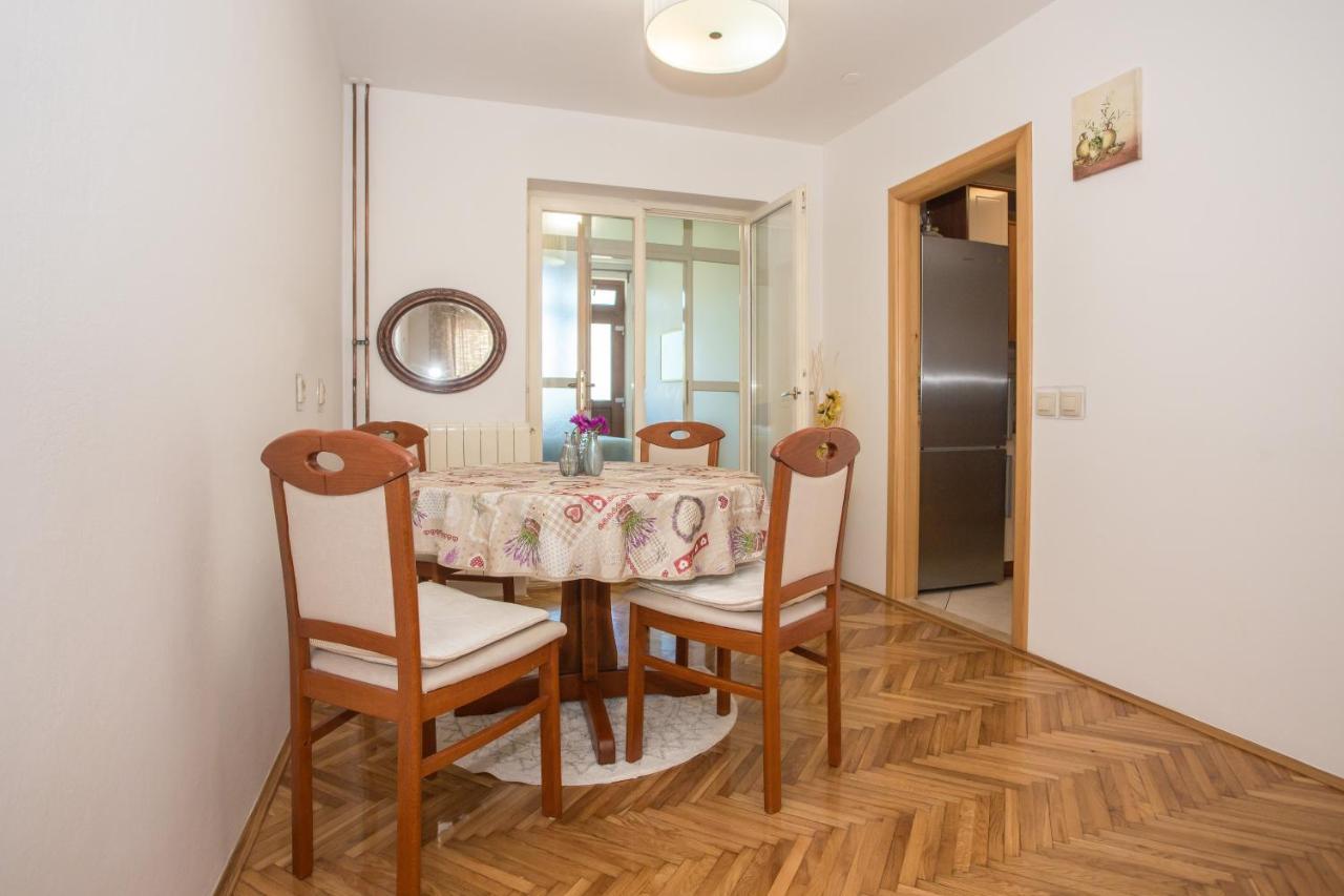 Apartment Rosse โปเรช ภายนอก รูปภาพ