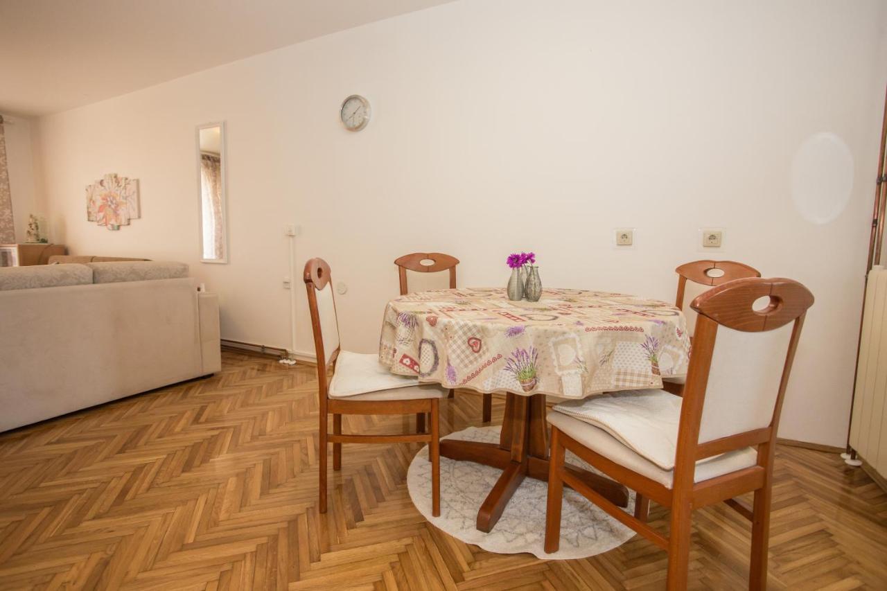 Apartment Rosse โปเรช ภายนอก รูปภาพ