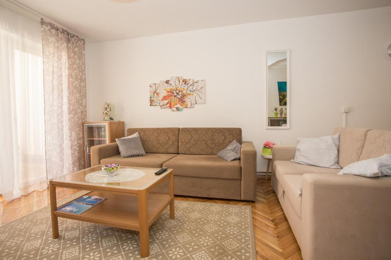 Apartment Rosse โปเรช ภายนอก รูปภาพ