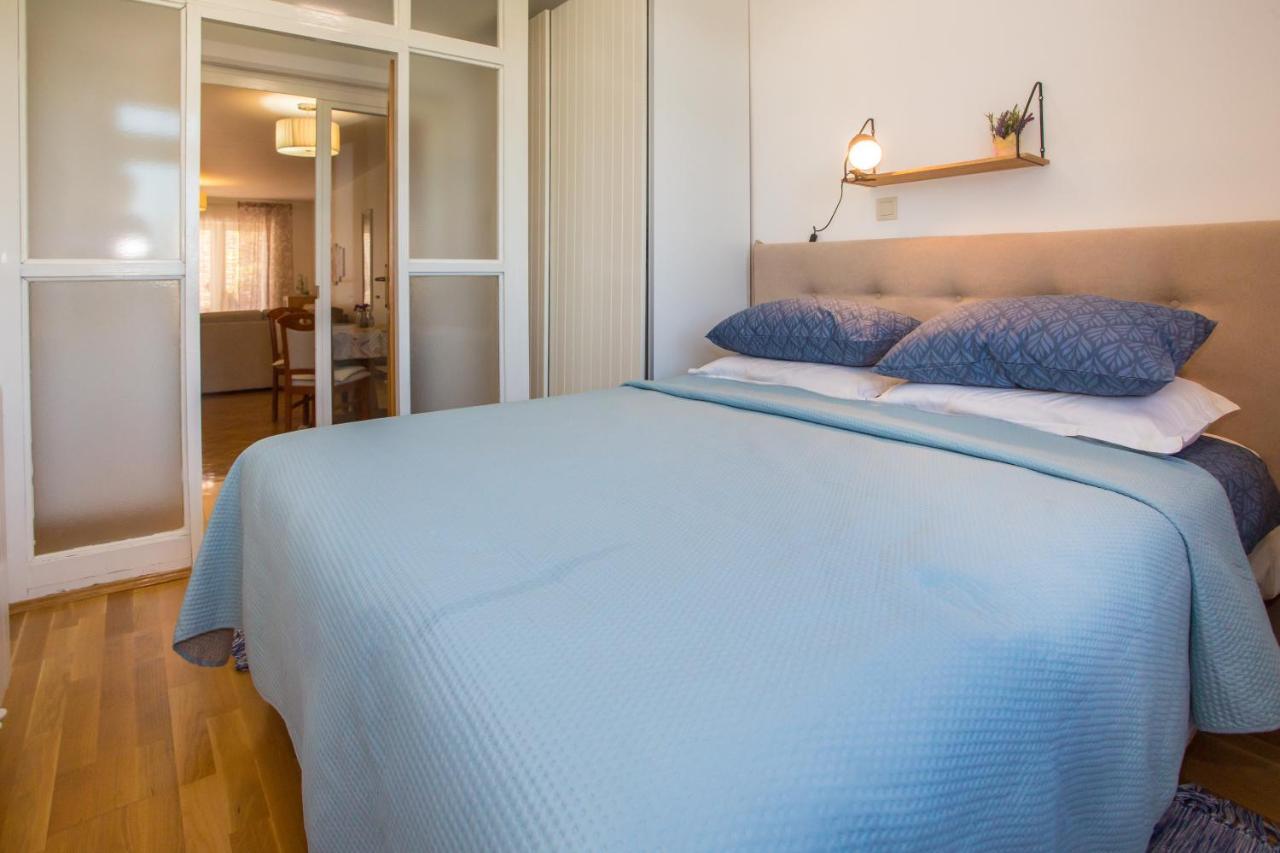 Apartment Rosse โปเรช ภายนอก รูปภาพ