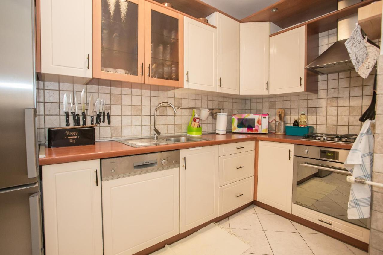 Apartment Rosse โปเรช ภายนอก รูปภาพ